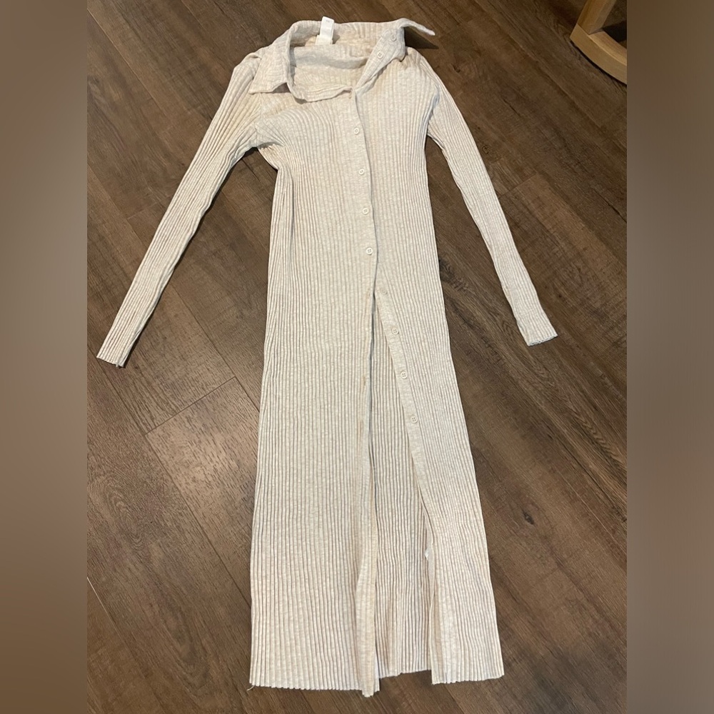 H&M Ribbed Cream Button Up Dress